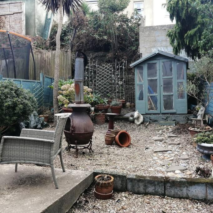 Seaside 2 Bed Terraced House With Garden Villa Hastings Bagian luar foto