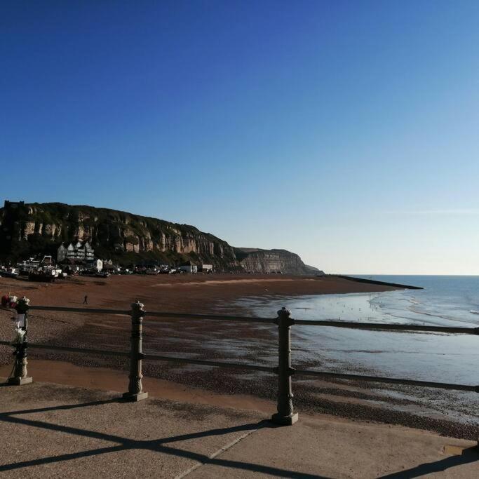 Seaside 2 Bed Terraced House With Garden Villa Hastings Bagian luar foto